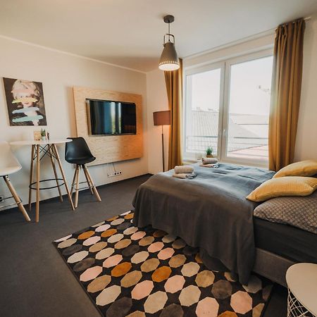 Citybeat Apartments, 400M From The Square Plzeň Esterno foto