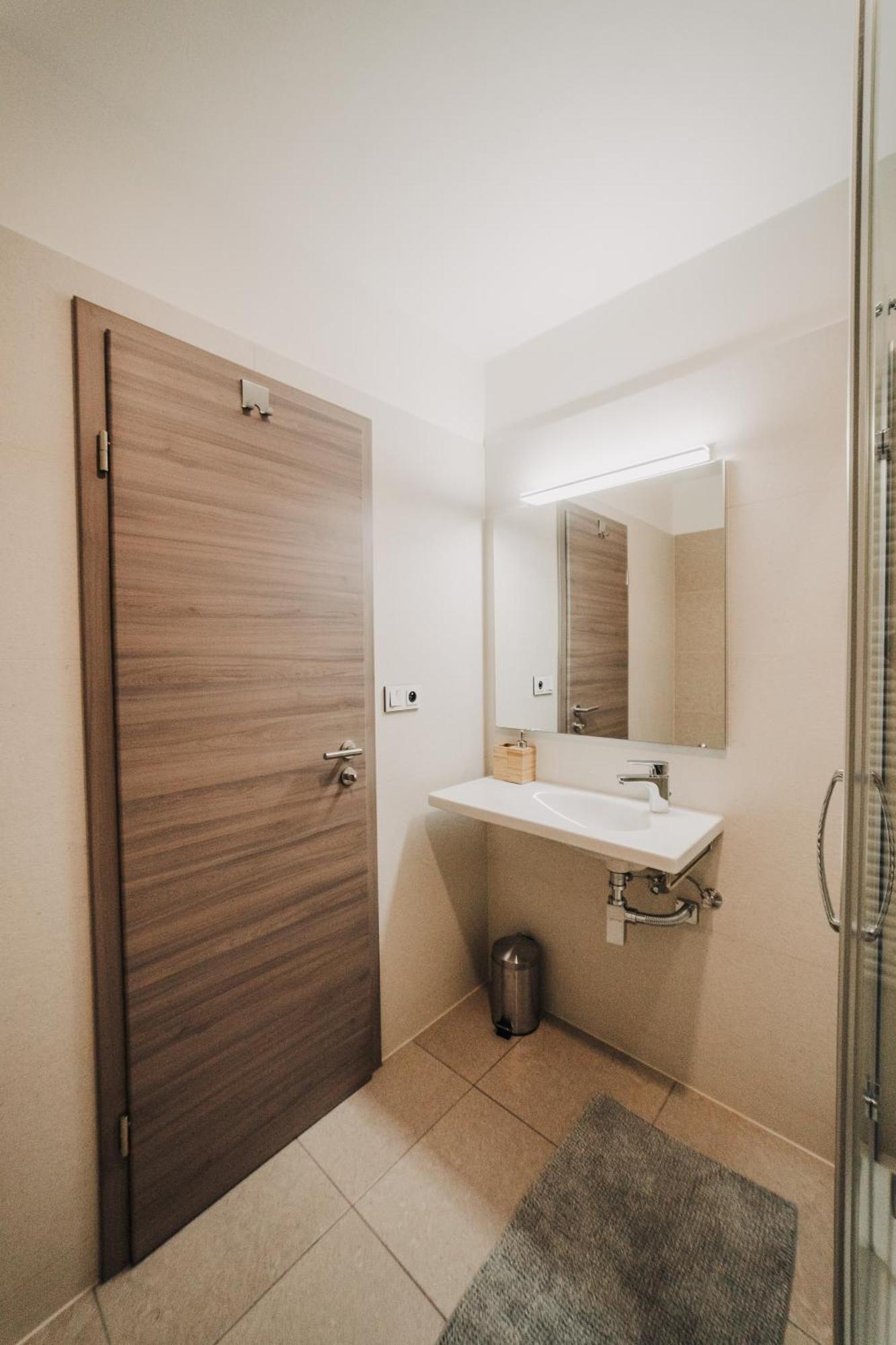 Citybeat Apartments, 400M From The Square Plzeň Esterno foto