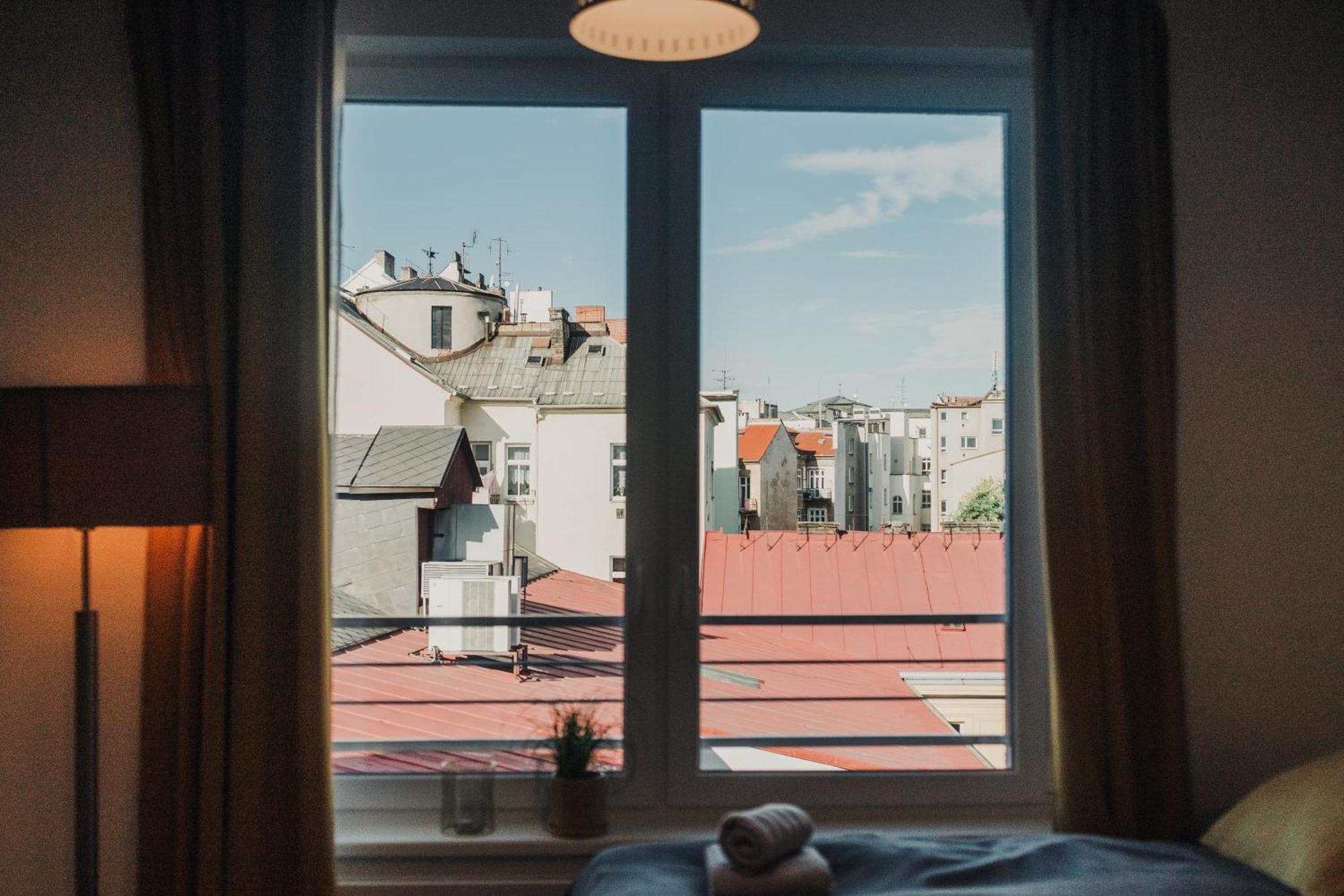 Citybeat Apartments, 400M From The Square Plzeň Esterno foto
