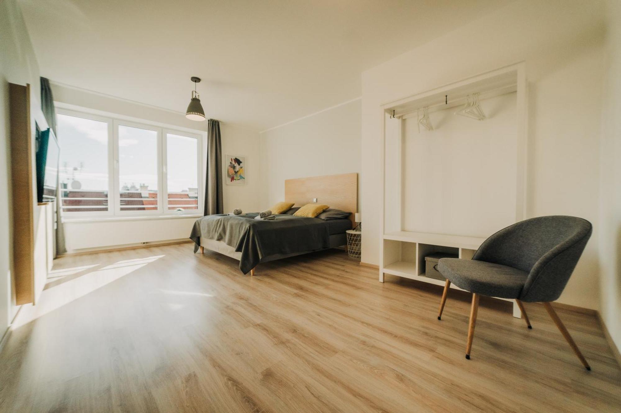 Citybeat Apartments, 400M From The Square Plzeň Esterno foto