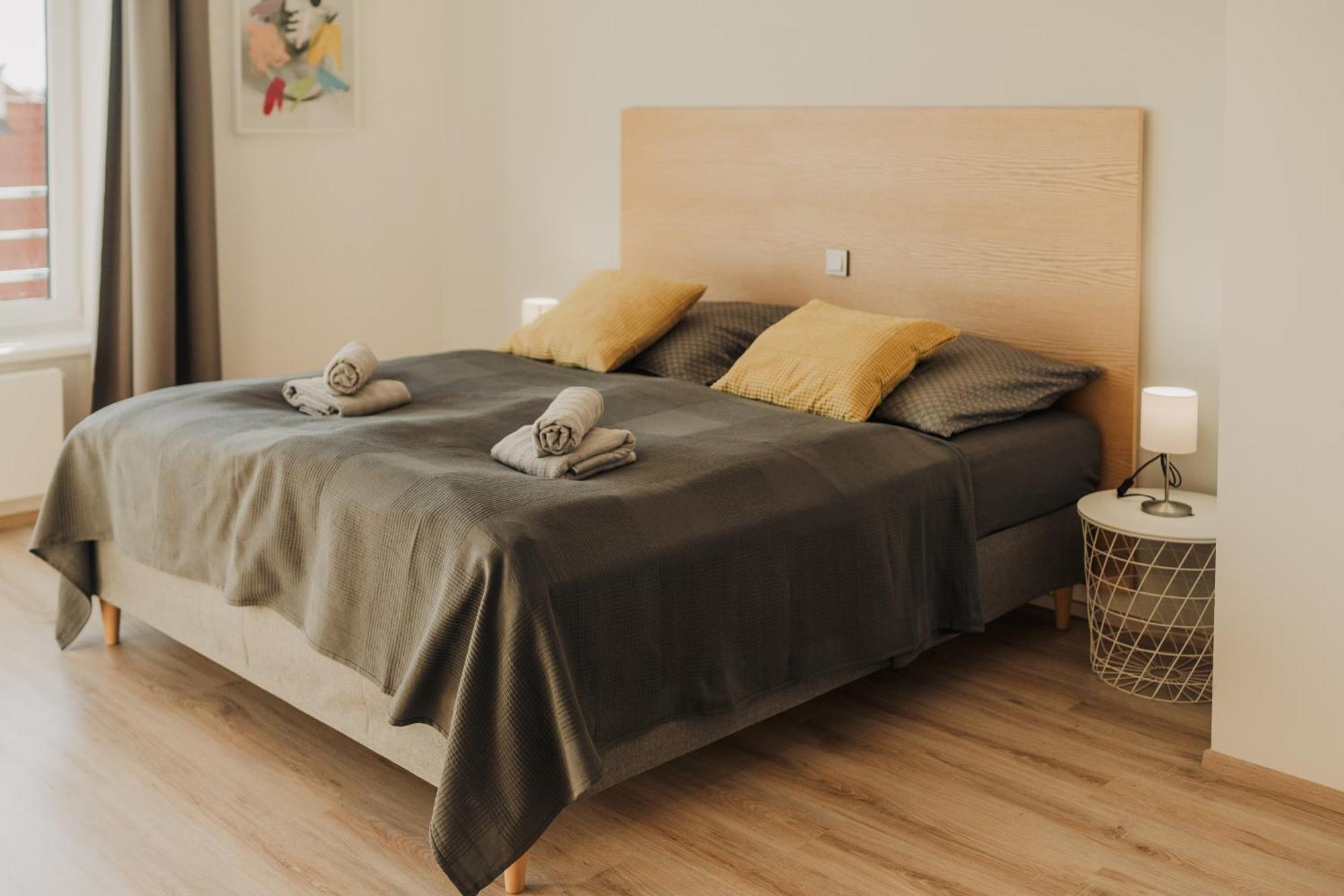 Citybeat Apartments, 400M From The Square Plzeň Esterno foto